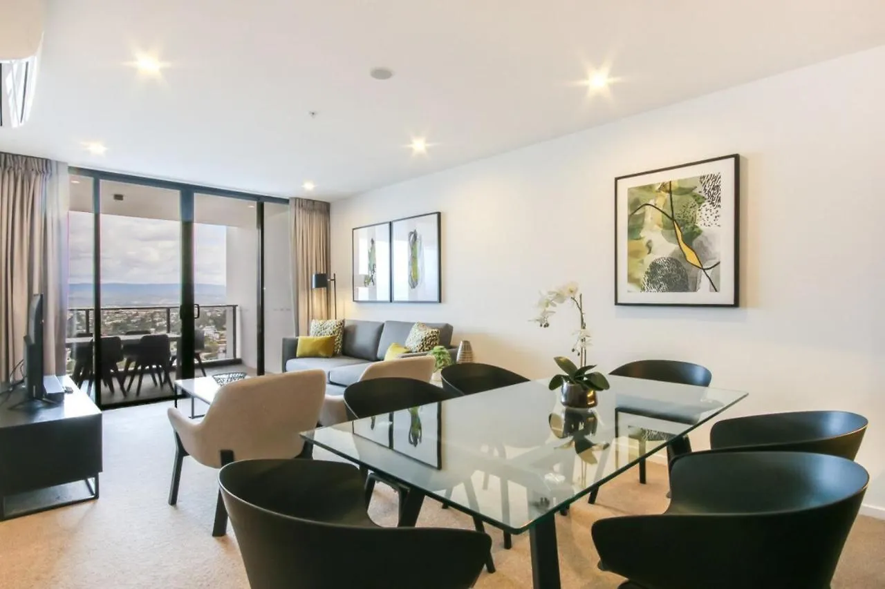 Luxurious 2 Bedroom Brand New Apartment With Amazing Hinterland Views Guldkusten