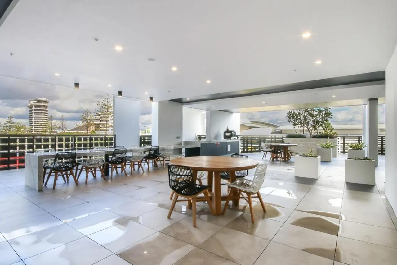 Luxurious 2 Bedroom Brand New Apartment With Amazing Hinterland Views Guldkusten