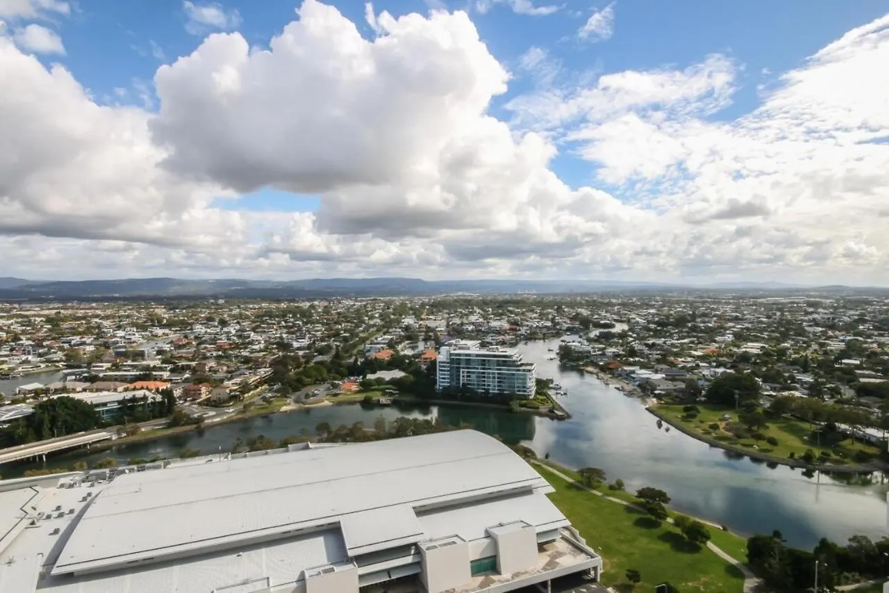 Luxurious 2 Bedroom Brand New Apartment With Amazing Hinterland Views Guldkusten